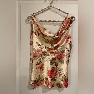 Banana Republic silk side zip top is exquisite and can be dressed up and down!